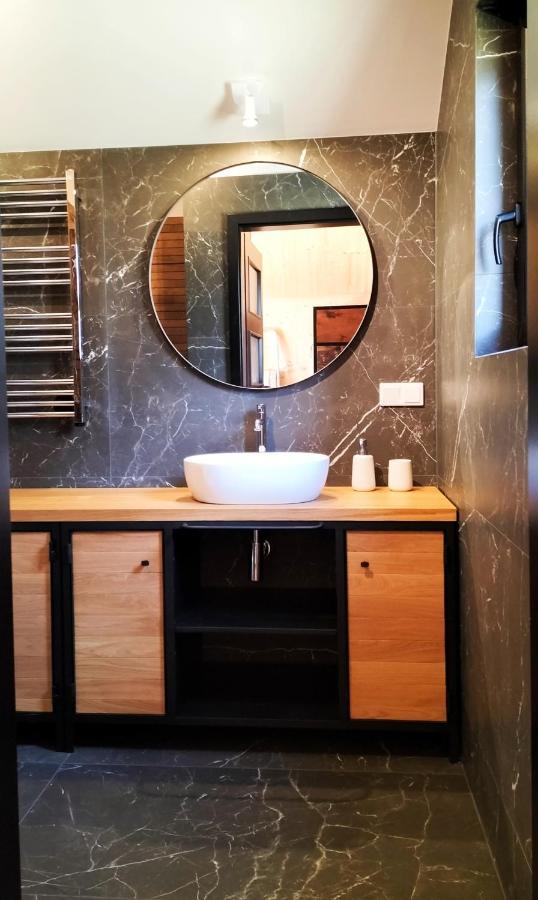 Dzikie Lisko - Apartament Z Klimatyzacja Lesko Extérieur photo